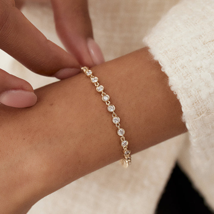 Bezel Set Round Diamond Tennis Bracelet