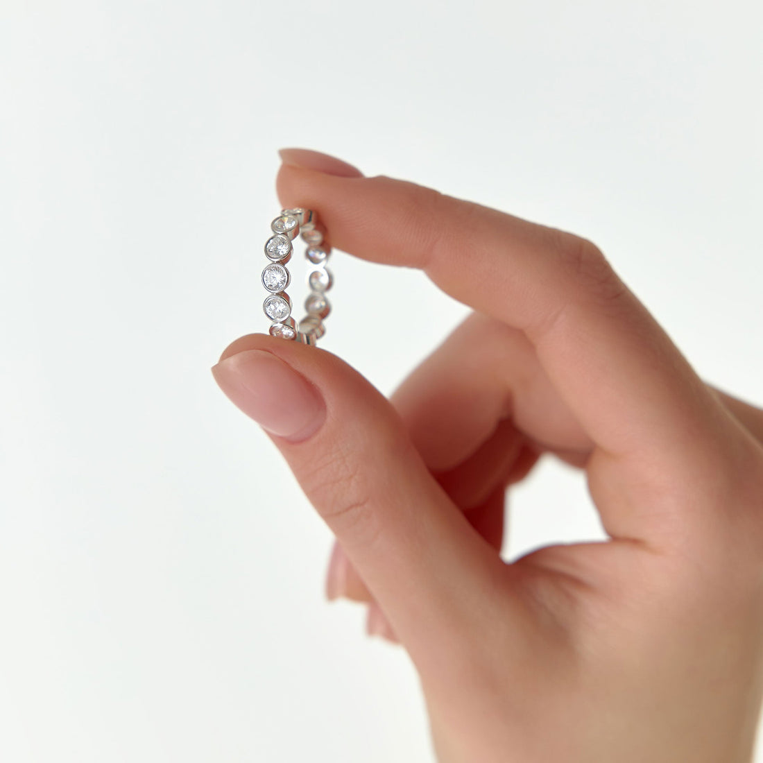 Bezel Setting Full Eternity Round Lab Grown Diamond Ring