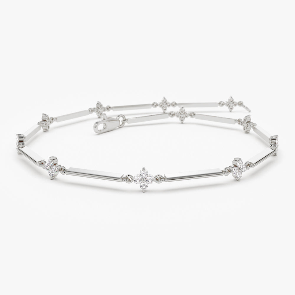 Clover Setting Diamond Bracelet