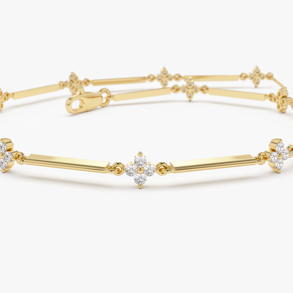 Clover Setting Diamond Bracelet