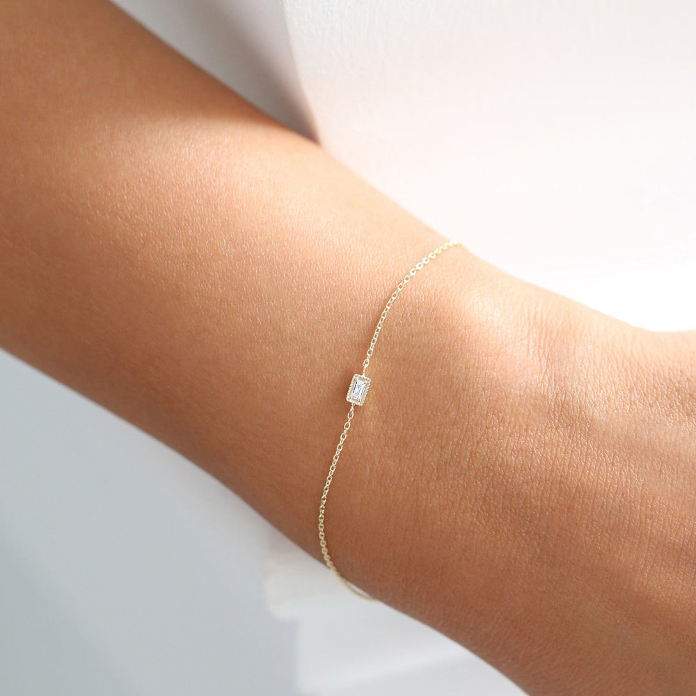 Dainty Baguette Diamond Bracelet