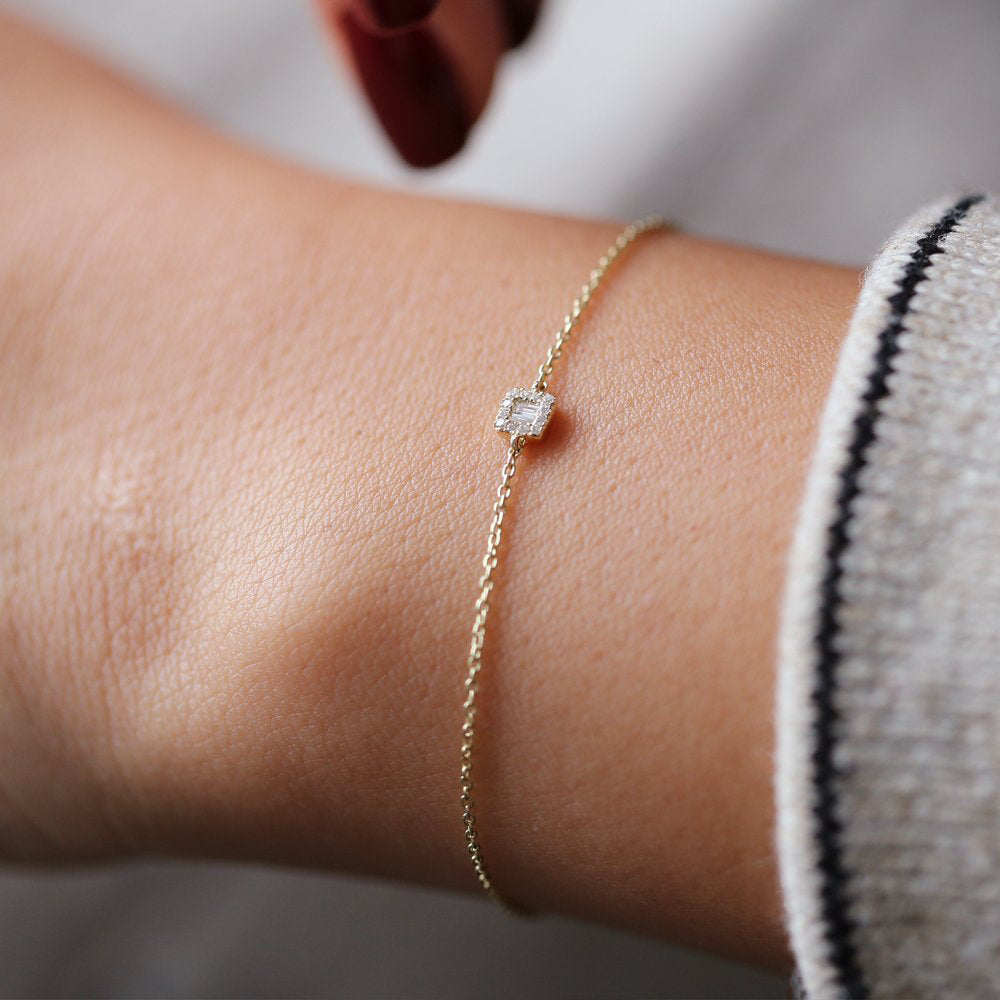 Dainty Baguette & Round Diamond Cluster Bracelet