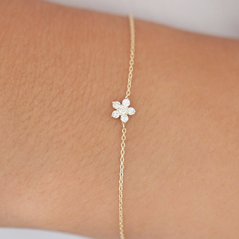 Dainty Flower Charm Diamond Bracelet