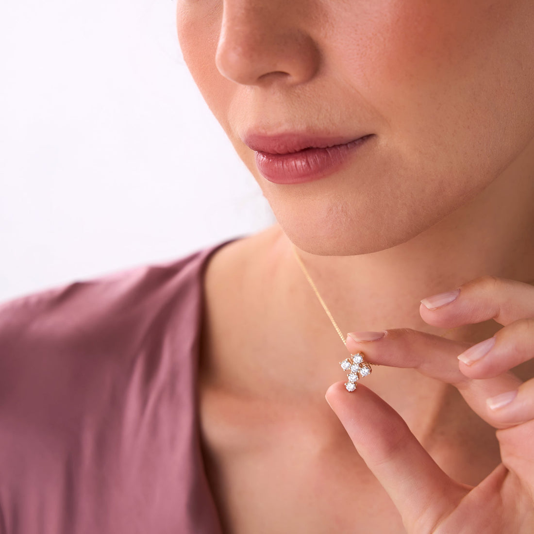 Dainty Round Diamond Cross Necklace