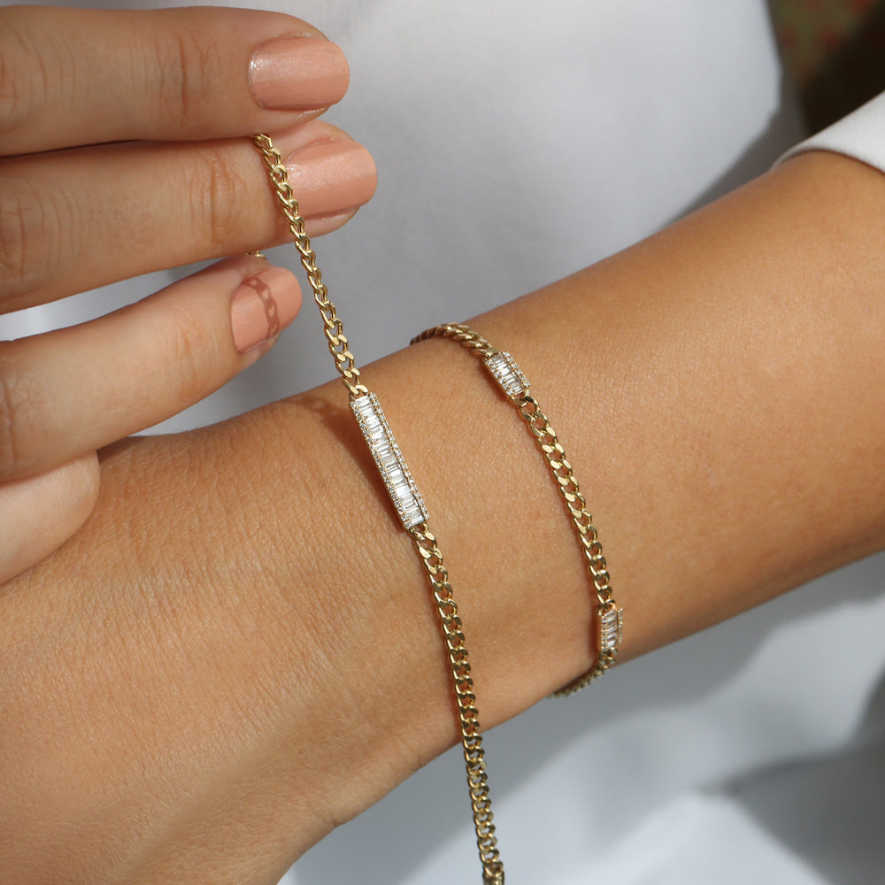 Diamond Bar Curb Link Chain Bracelet
