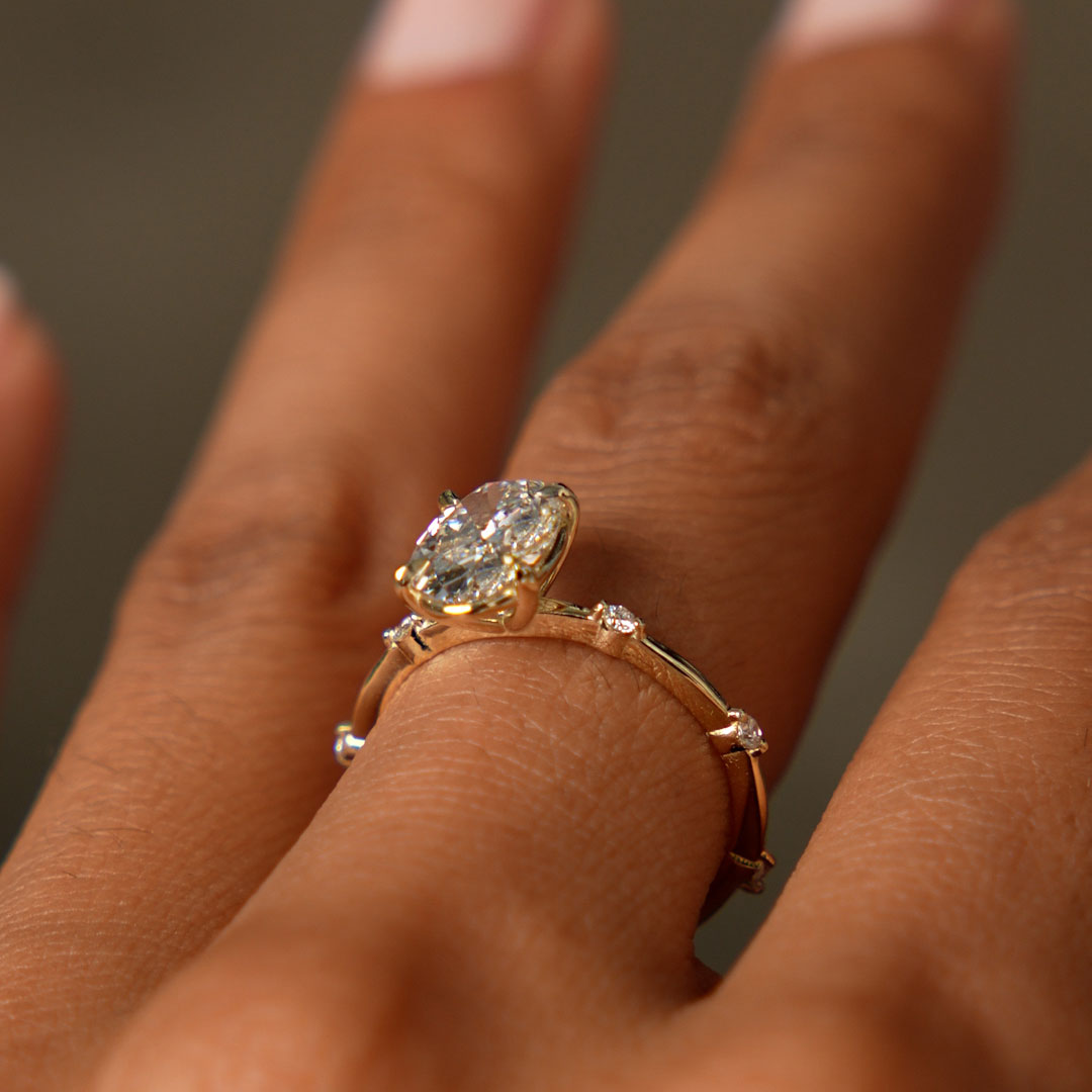 Oval Damond Engagement Ring With Accent Band