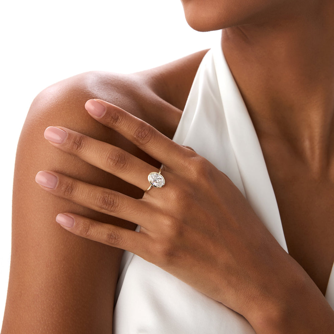 Oval Shape Lab Grown Diamond Claw Prong Engagement Ring