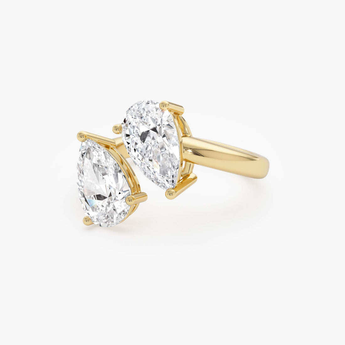 Pear Shaped Lab Grown Diamond Toi et Moi Ring