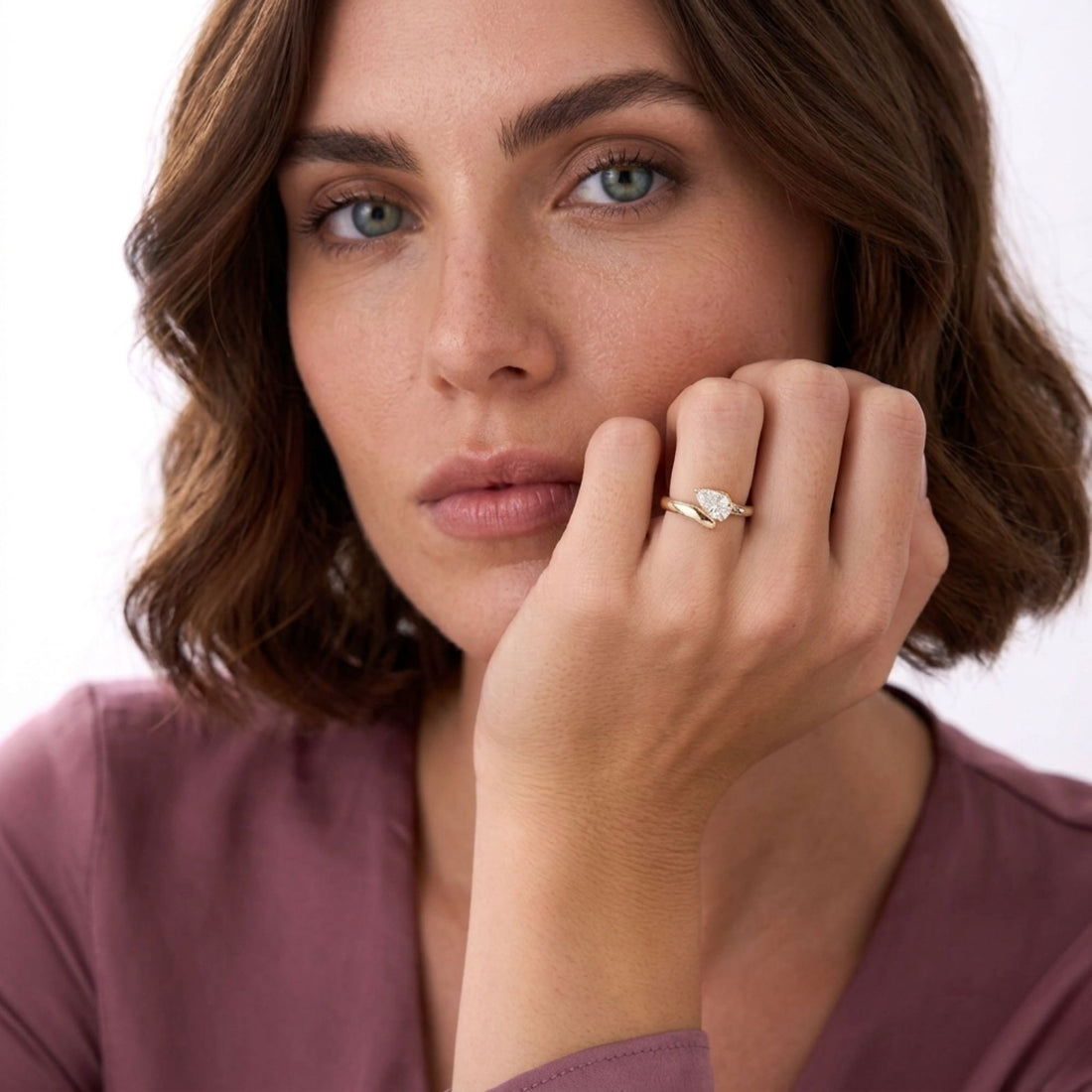 Pear Shaped Lab Grown Diamond WIth Twist Band Ring