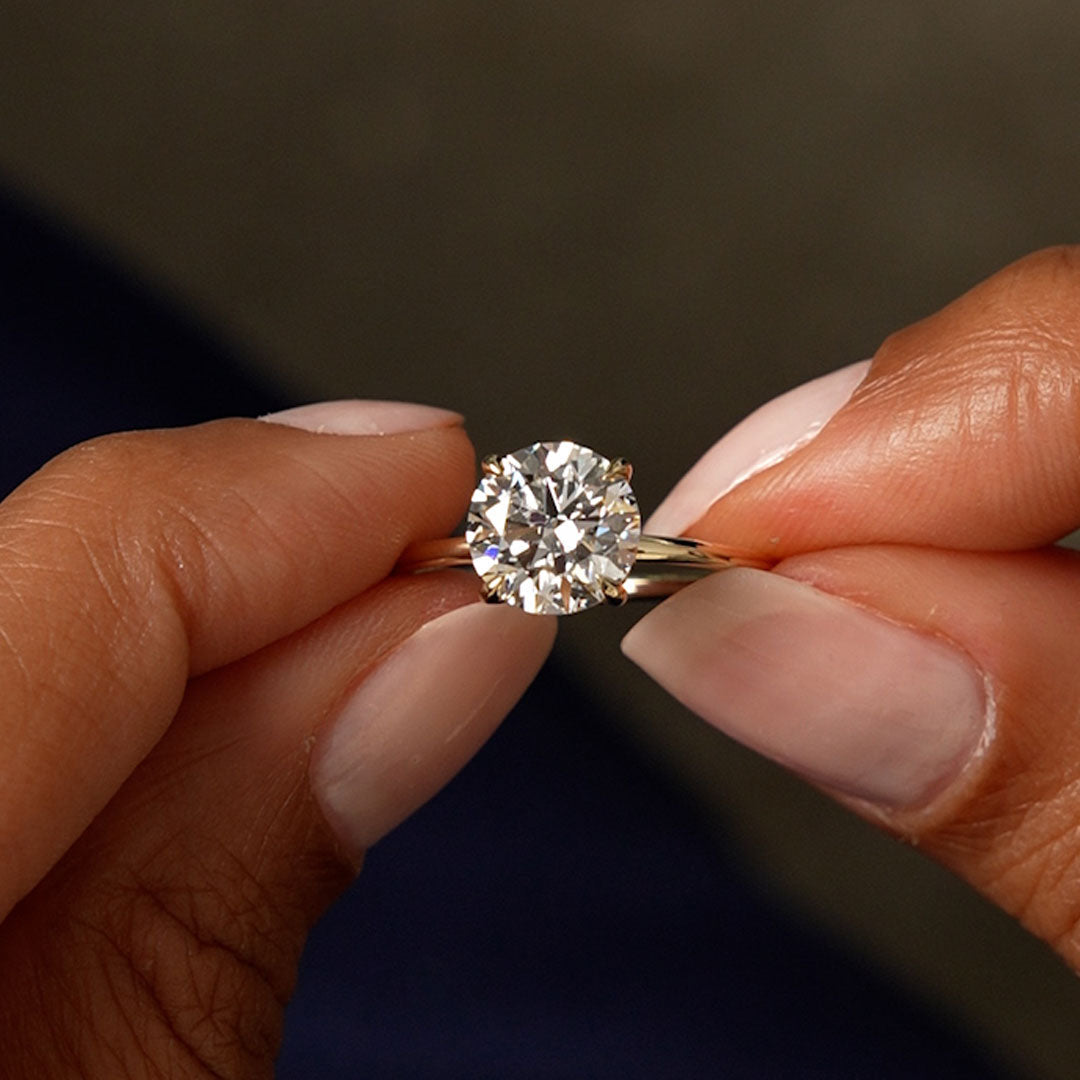 Round Brilliant Lab Grown Diamond Engagement Ring with Hidden Halo