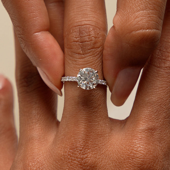 Round Brilliant Lab Grown Diamond Pave Setting with Hidden Halo