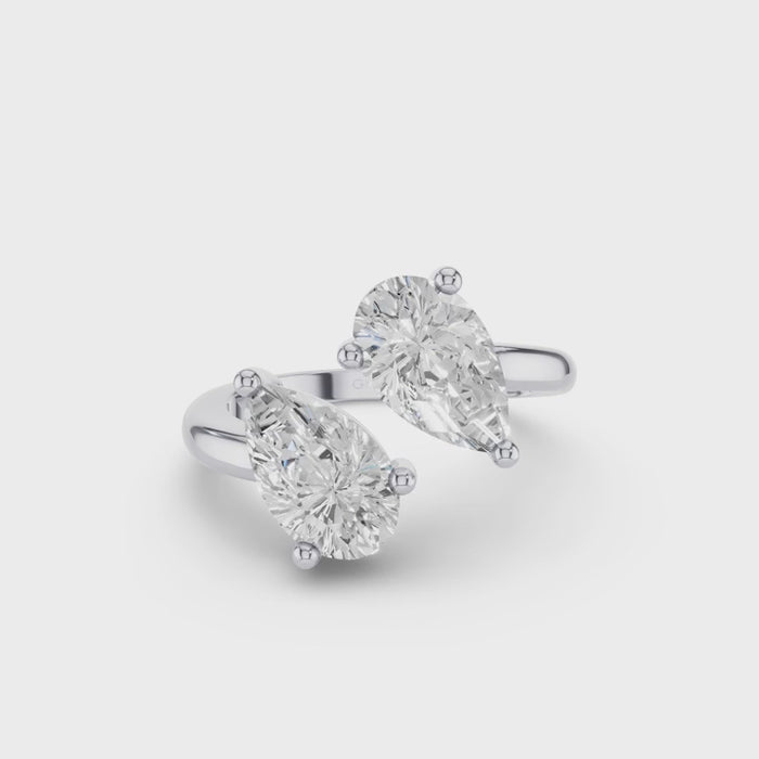Pear Shaped Lab Grown Diamond Toi et Moi Ring