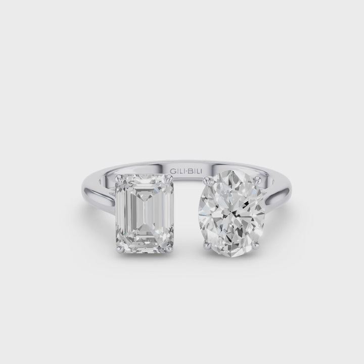 Toi et Moi Emerald Oval Cut Lab Grown Diamond Ring
