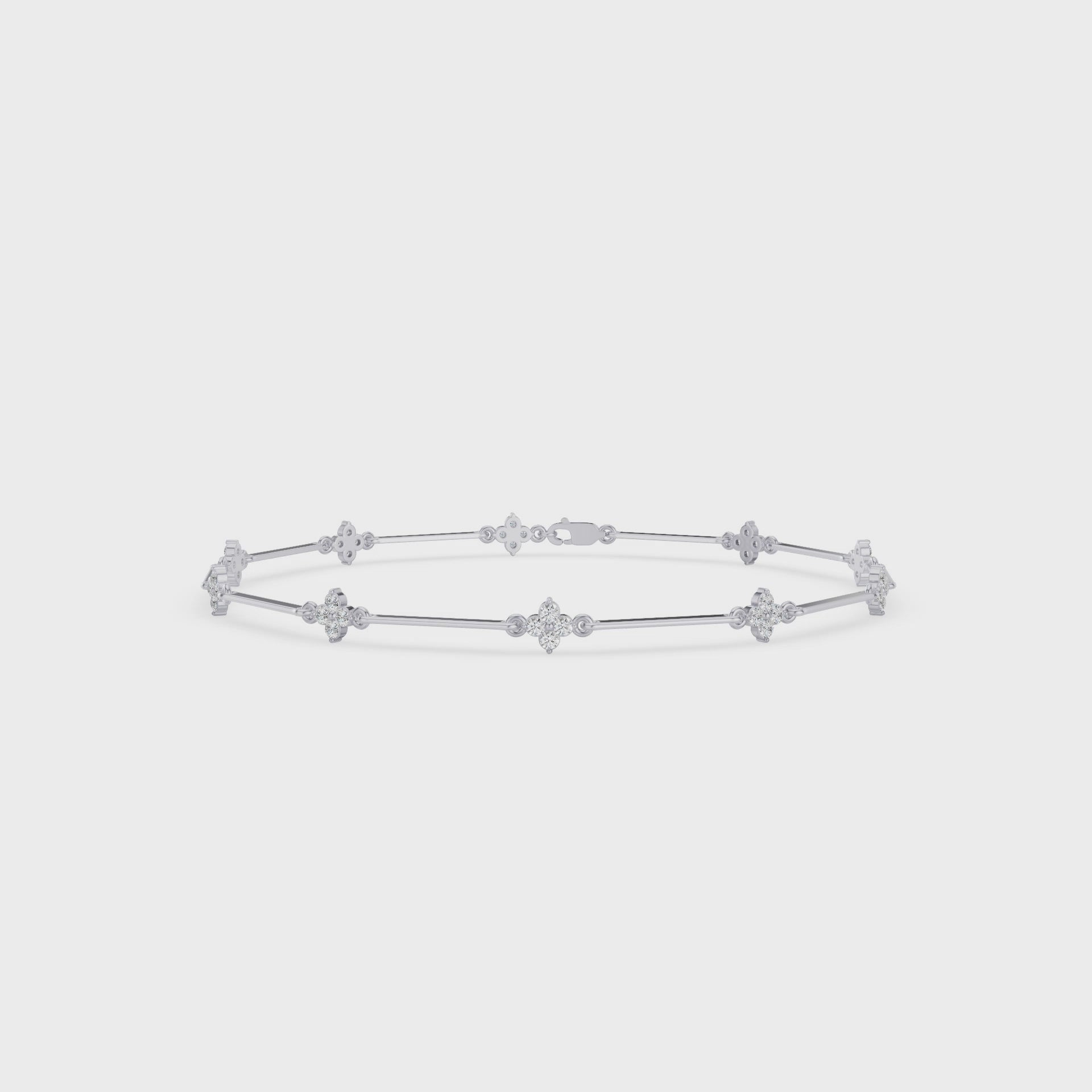 Clover Setting Diamond Bracelet